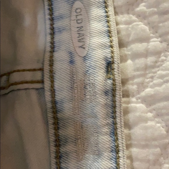 Ripped jeans - Picture 2 of 2